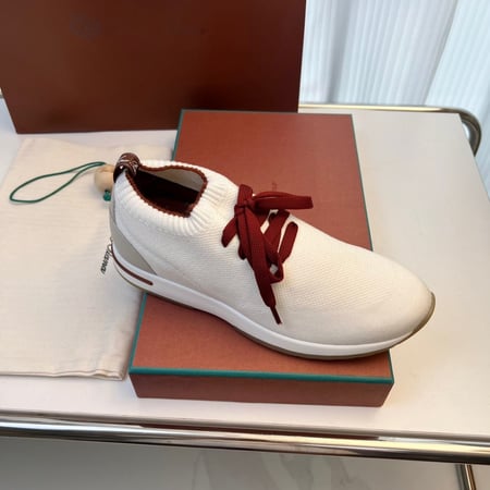 حذاء لوربيانا