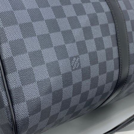 حقيبة سفر لويس فيتون