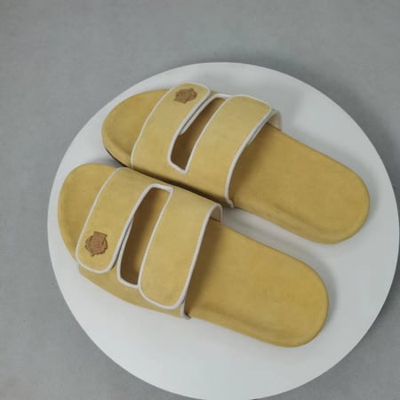 سليبرز لوربيانا