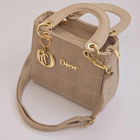 هدايا نسائية ماركات