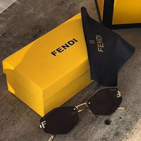 بوكس هدايا ماركة فندي للنساء