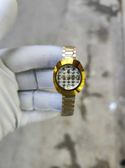 ساعات رادو دايستار نسائية