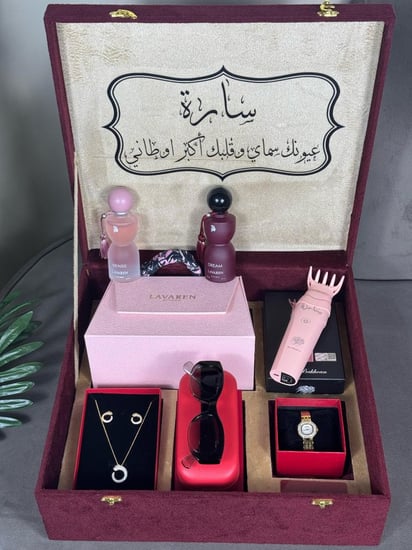 هدايا كارتير نسائية