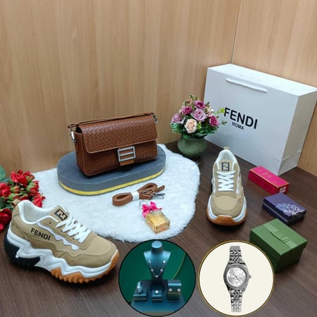 سعر جزمة فندي حريمي الأصلي شنط فندي بناتي