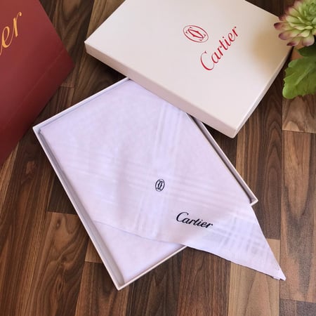 أفخم شماغات ماركة كارتير  شماغ كارتير أبيض