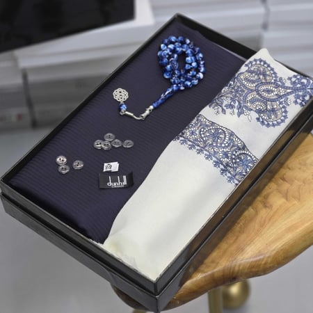 هدية شتوية رجالي - تضم قماش دنهل وشال كشميري