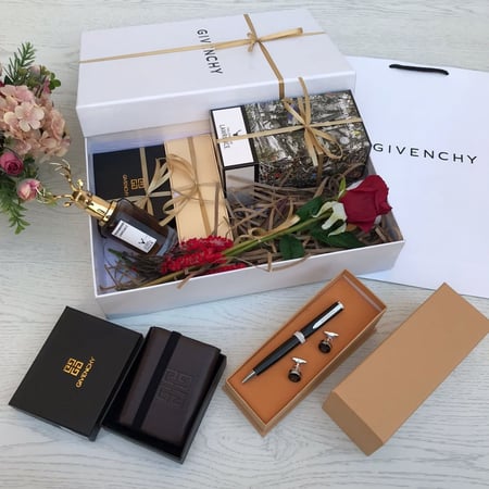 أفكار هدايا للرجال رومانسية وماركة