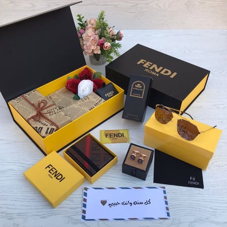 عطر اتراكتيف 2023 مع كبك ونظارات فندي محفظة فيندي