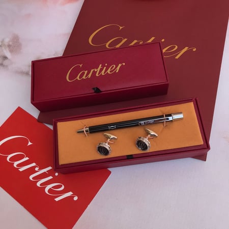 اقلام وكبكات رجالي ماركة