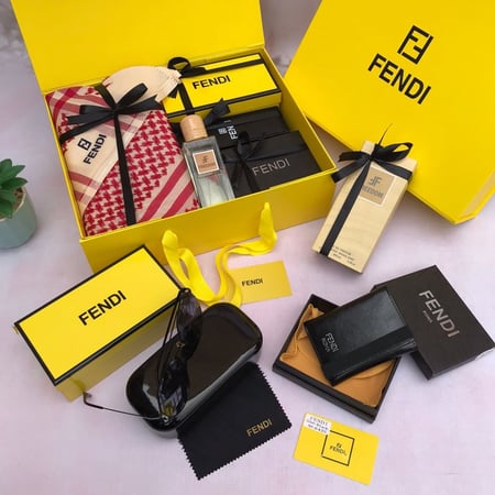 فندي هدايا رجالية للعيد