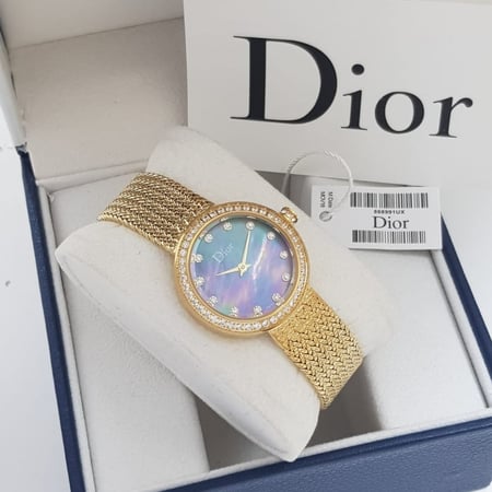 موقع  ساعات نسائية ديور  أفخم ساعات نسائي ديور  Diorصور ساعة