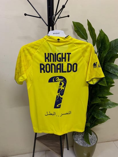 تيشيرت تتويج نادي النصر السعودي بطال دوري روشن 2026