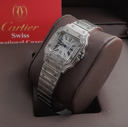 ساعات كارتير مربع  فصوص زركون نسائي