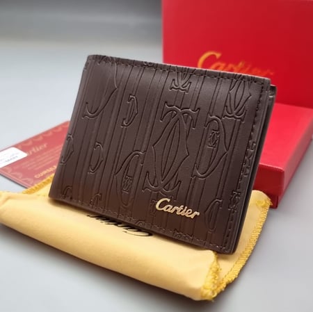 أفخم محافظ ماركة كارتير