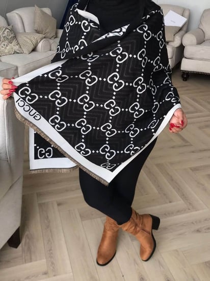 شال ماركة قوتشي