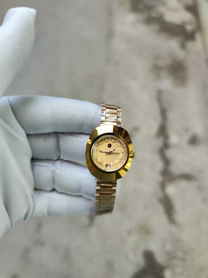 ساعات نسائية رادو