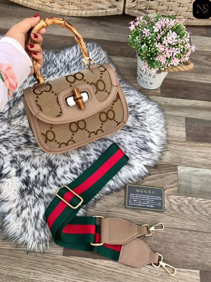 شنط قوتشي الأصلية اون لأين