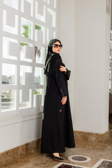 عباية مربعات هاري