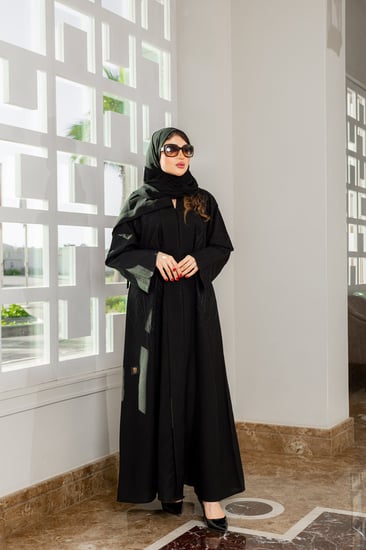 عباية مربعات هاري