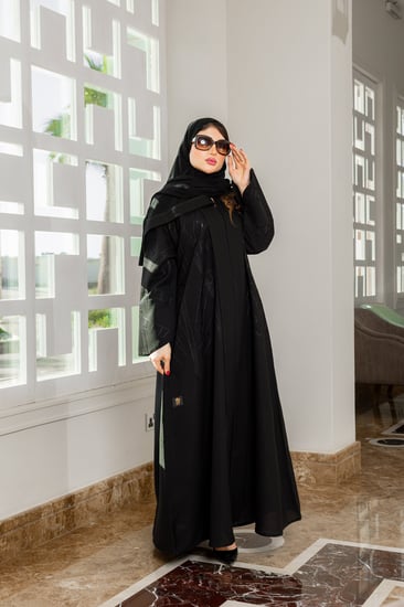 عباية مربعات هاري