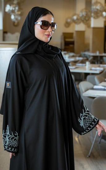 عباية شك تعريج كم فضي