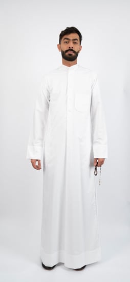 ثوب رجالي ابيض