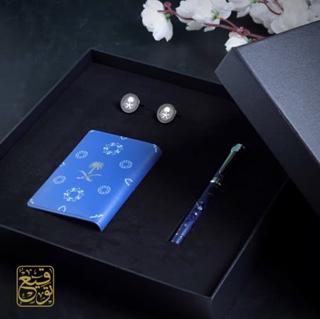 طقم أنا سعودي A