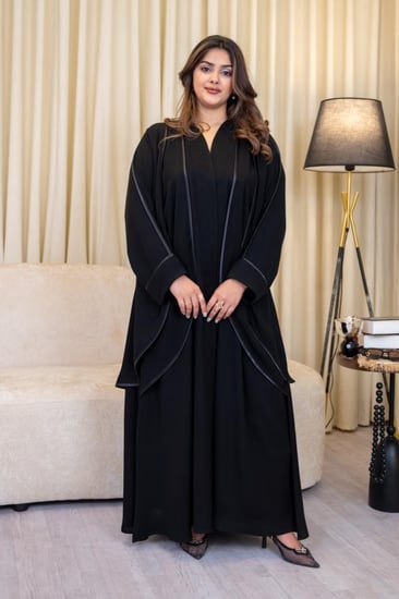 3319 |  عباية شغف