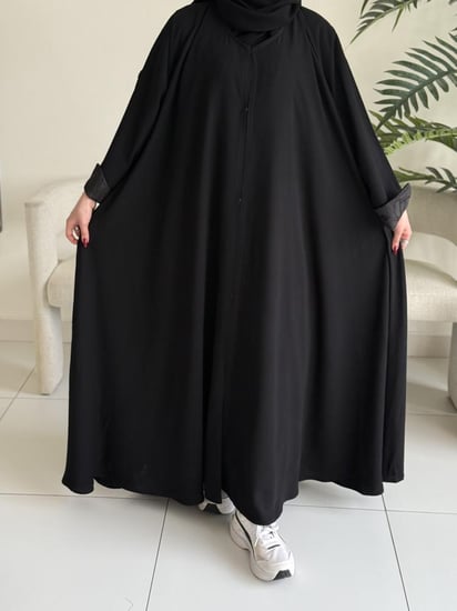 كلوش قلاب قماش (كريب امريكي)بتداخل  قماش تفتة بالكم