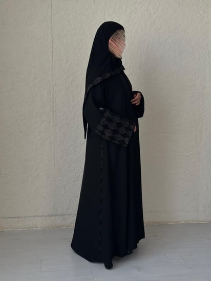 عباية قماش(انترنت)نص كلوش باضافات قماش مهرجان