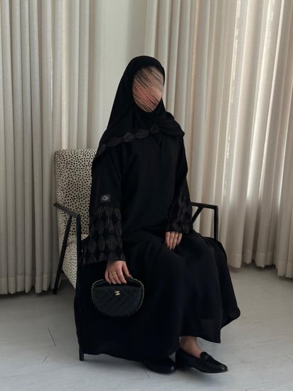 عباية قماش(انترنت)نص كلوش باضافات قماش مهرجان