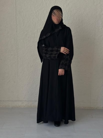 عباية قماش(انترنت)نص كلوش باضافات قماش مهرجان