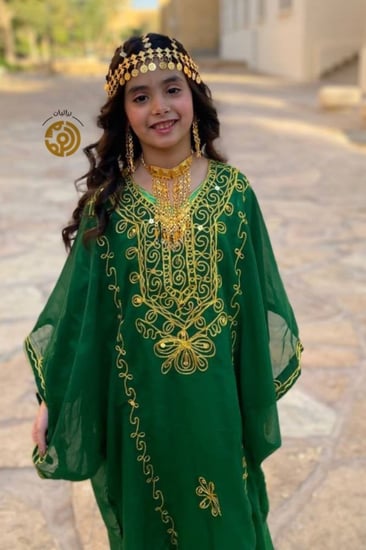 ثوب النشل النجدي الاخضر