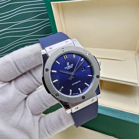 ساعة هوبلت كلاسيك فيوجن