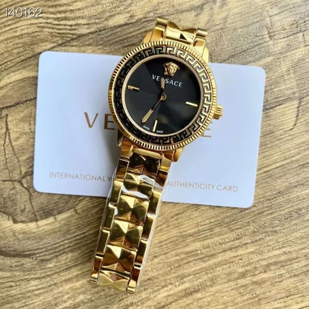 ساعة فرزاتشي تريبيوت V