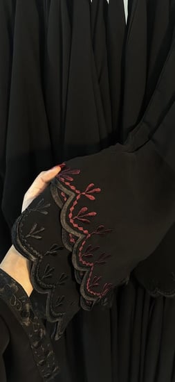 عباية " وعد"
