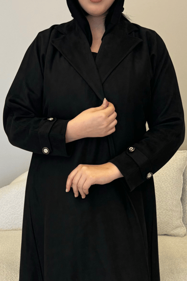 عباية شتوية رسمية من قماش الشامواه الناعم