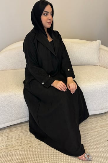 عباية شتوية رسمية من قماش الشامواه الناعم