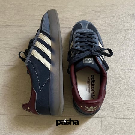 Gazelle Indoor 'Crew Navy Burgundy'