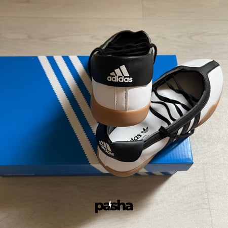 Taekwondo Mei Ballet 'White Black Gum'