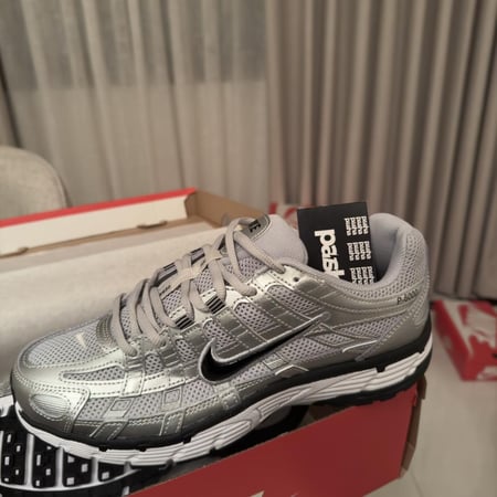 P-6000 Metallic Silver