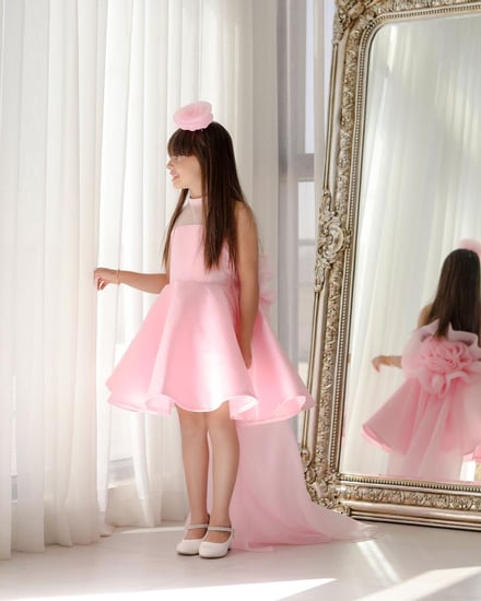 فستان روزي الملكي