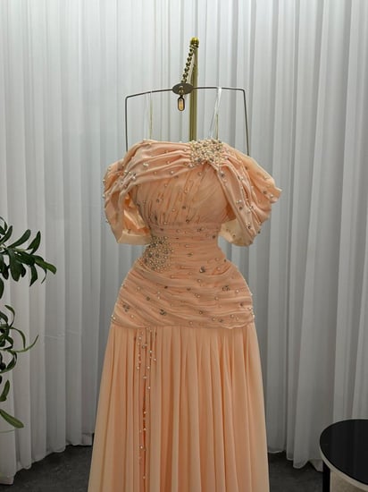 فستان لحمي انيق