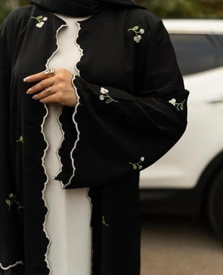 عباية الورد