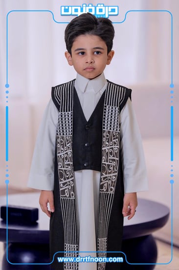 ملابس اليوم الوطني تيشرتات أطفال وشباب فساتين أطقم بناتي ولادي ودقلات