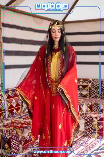 ثوب النشل النجدي نسائي ( احمر )