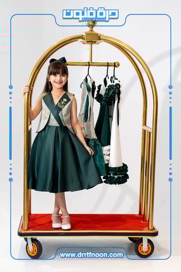 ملابس اليوم الوطني تيشرتات أطفال وشباب فساتين أطقم بناتي ولادي ودقلات