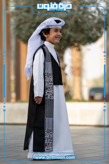 ملابس اليوم الوطني تيشرتات أطفال وشباب فساتين أطقم بناتي ولادي ودقلات