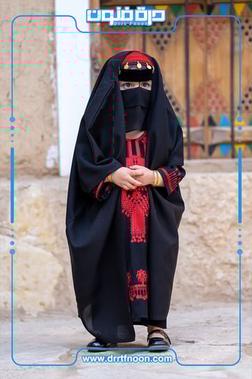 ملابس يوم التأسيس بشت فستان دقلة طيران تراثي طقم بناتي ولادي نسائي