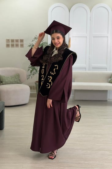 طقم عباية تخرج ليلكي عودي